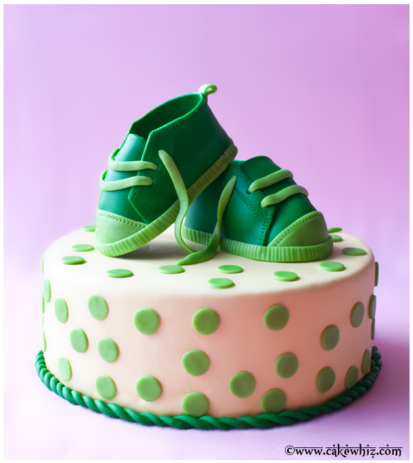 Easy Shoe Cake on Pink Background